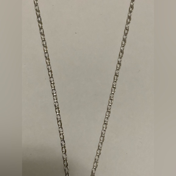 Leo zodiac pendant with 18” chain (Sterling silver) NEW Vintage - Picture 3 of 8